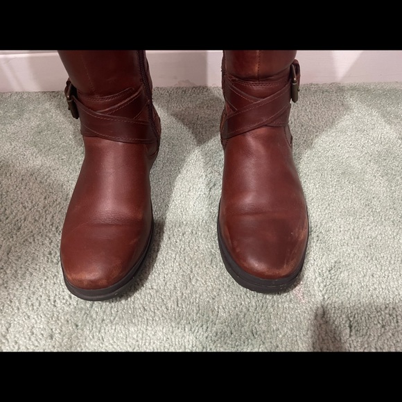 Used Evanna uggs - Picture 3 of 5
